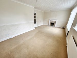 Lounge- click for photo gallery